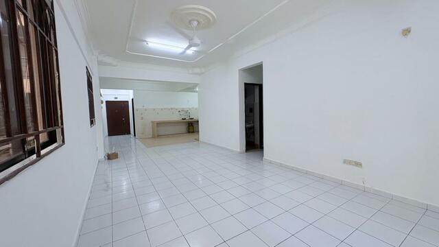 Vista Bayu Apartment, Taman Bayu Perdana image