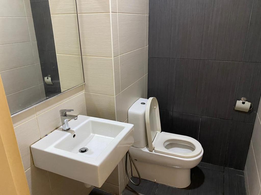 TRiGON Luxury Residences image