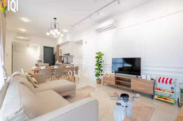 One Cochrane Residences image