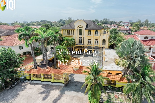 Country Heights Kajang image