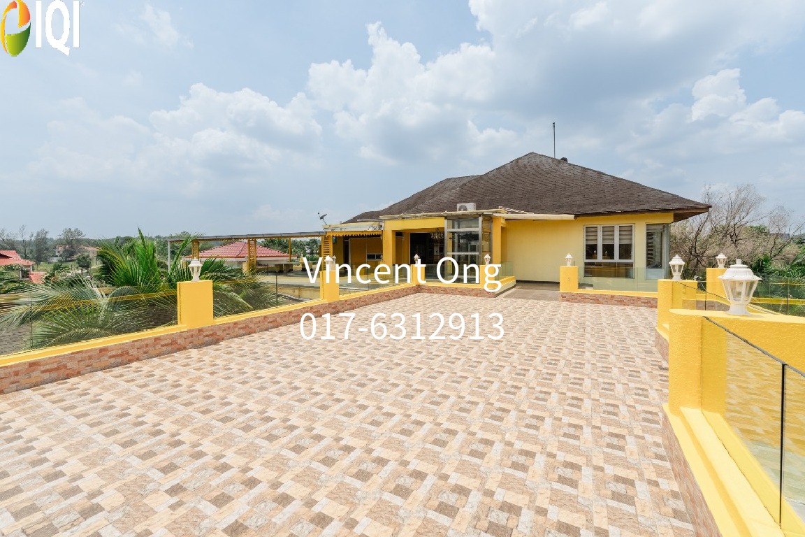 Country Heights Kajang image