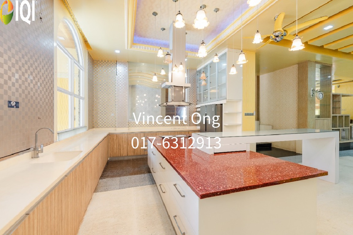 Country Heights Kajang image