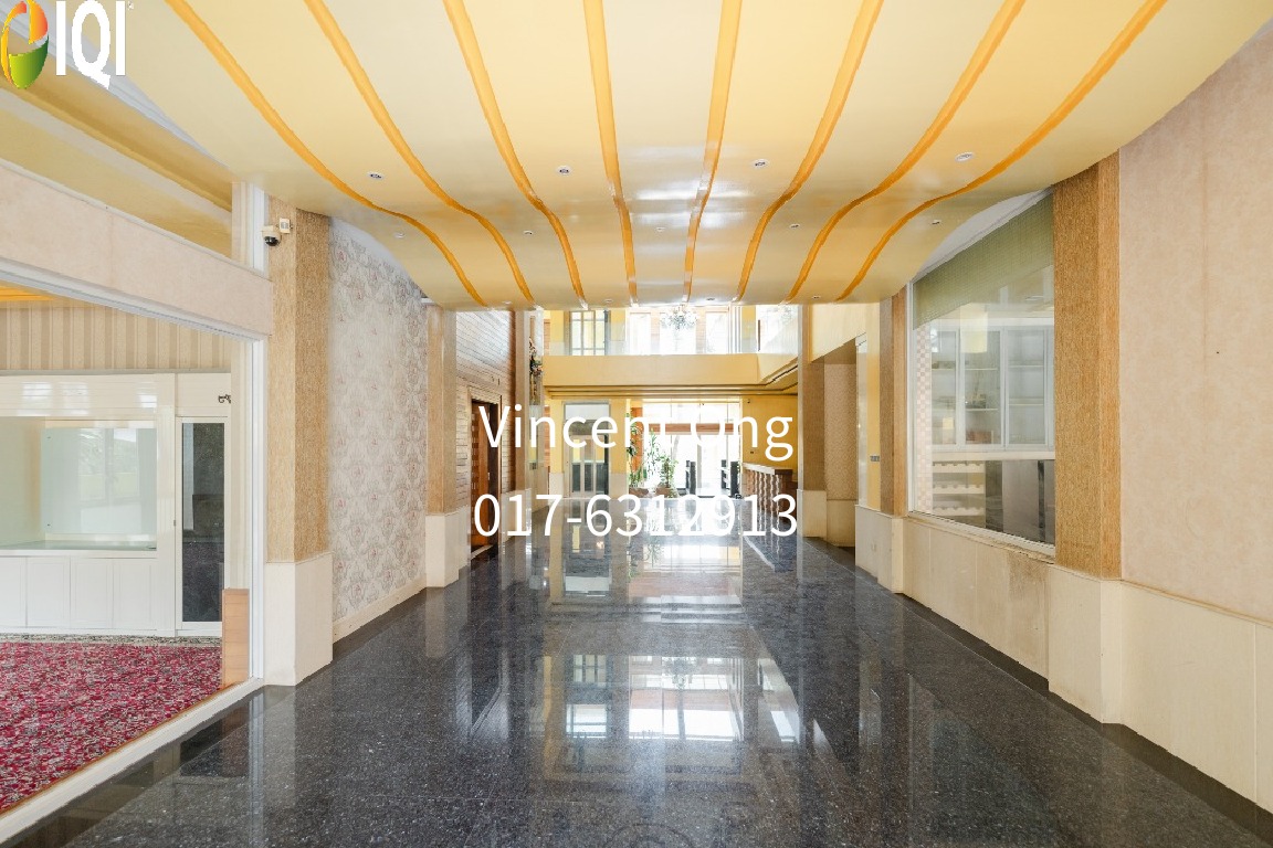 Country Heights Kajang image