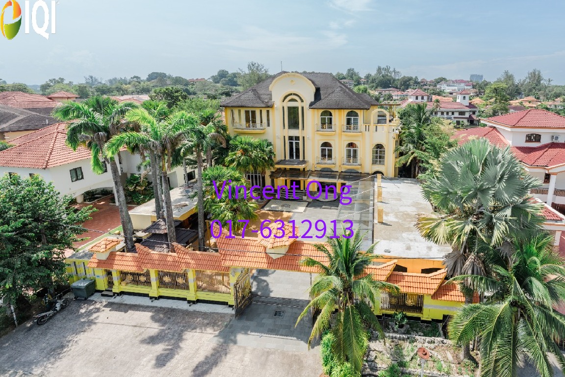 Country Heights Kajang image