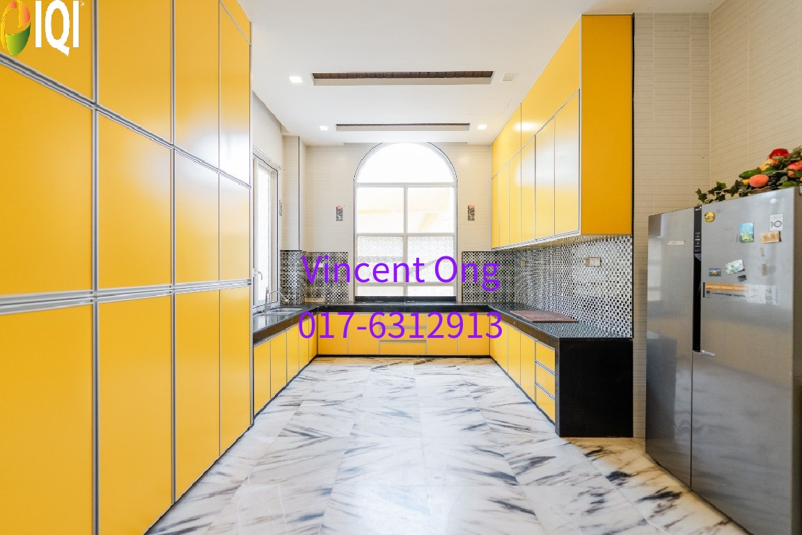 Country Heights Kajang image