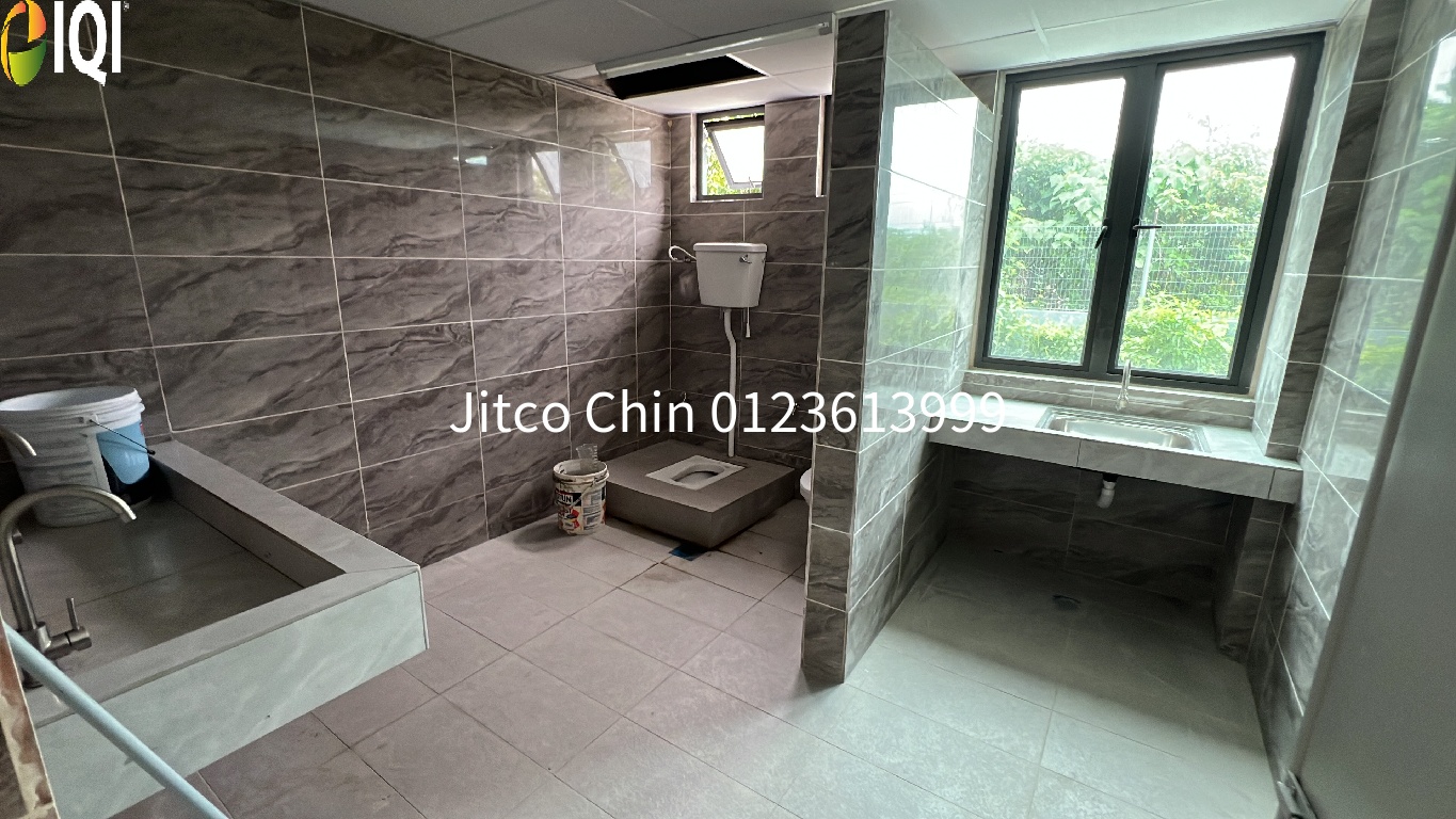 New 25ksf b.up 1ac land detached Factory For rent Nilai, Seremban, Sendayan, Arab Malaysia image