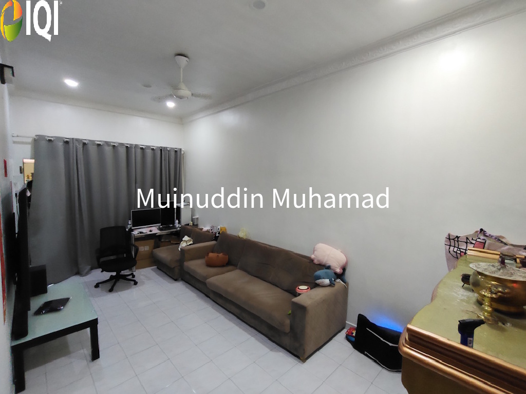 Taman Jelawat Teluk Intan image