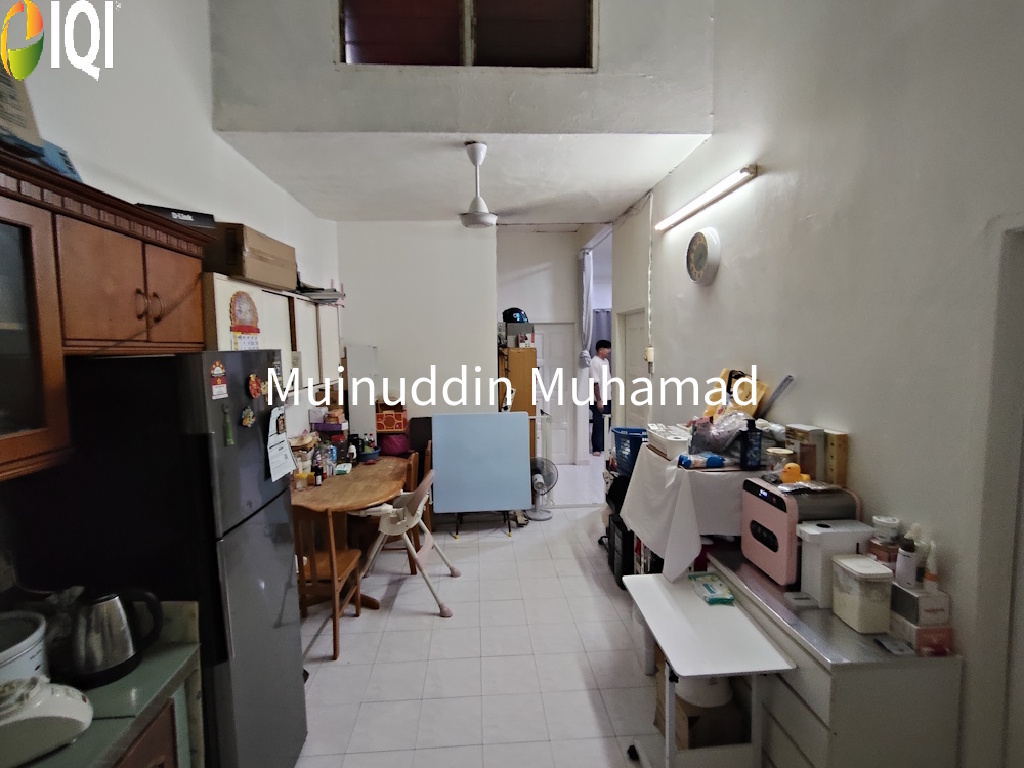 Taman Jelawat Teluk Intan image