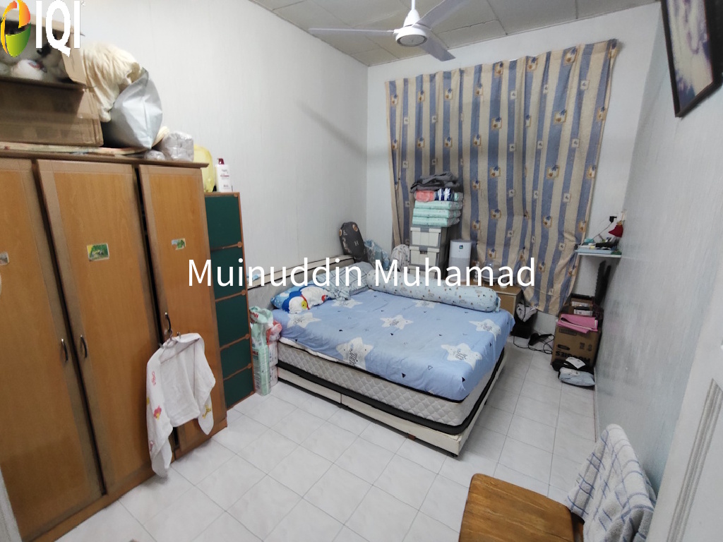 Taman Jelawat Teluk Intan image