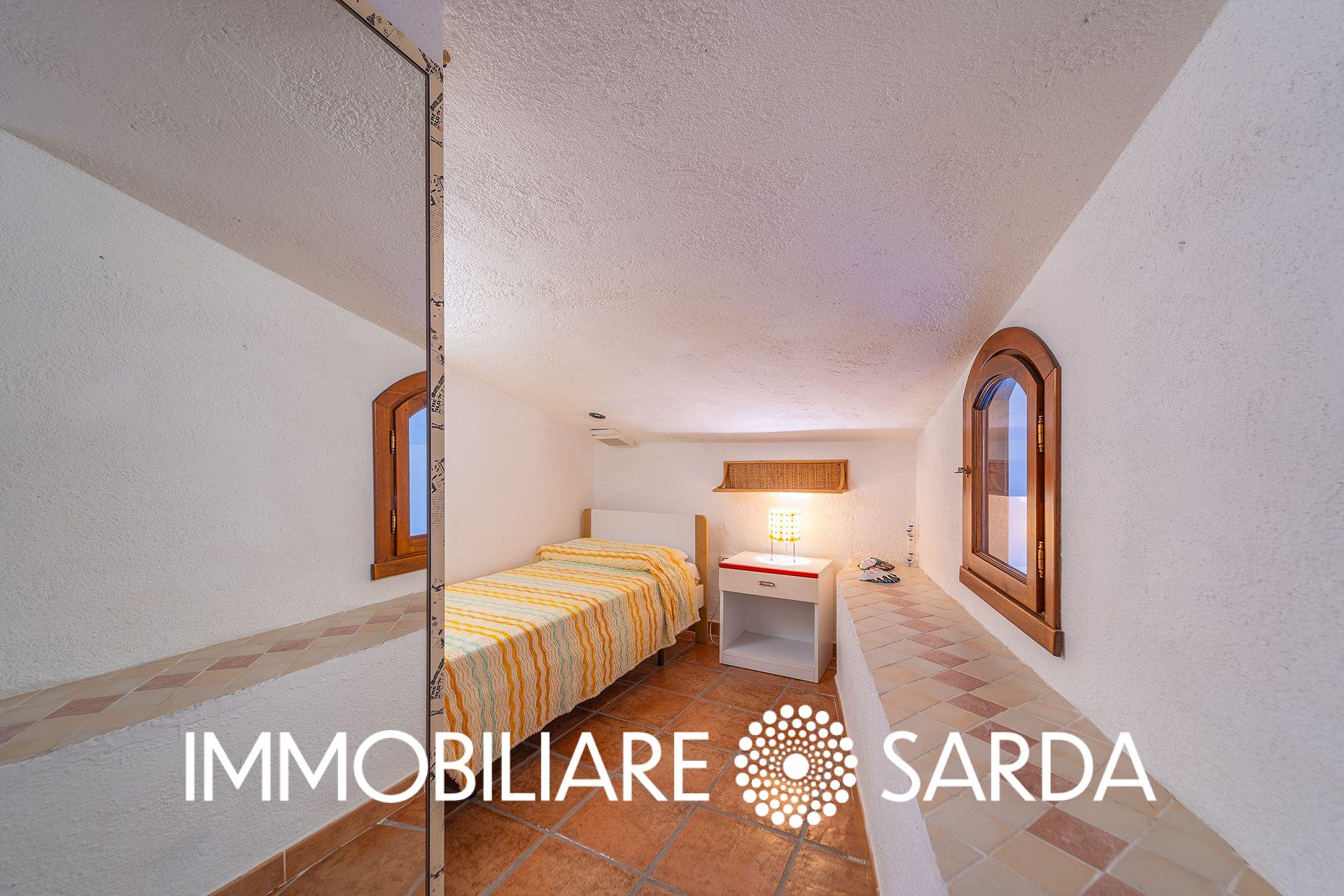 PRI-03-25 | Semi-detached Villa with Garden in a Residence with Pool – Porto Rafael, Palau image