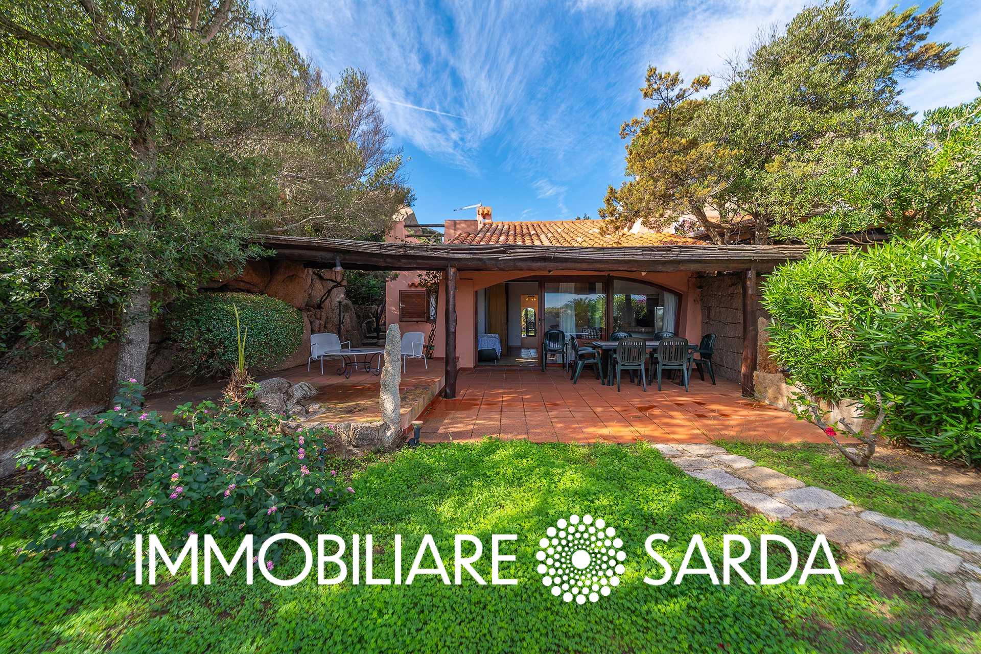 PRI-03-25 | Semi-detached Villa with Garden in a Residence with Pool – Porto Rafael, Palau image