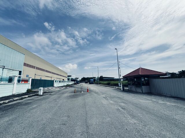 1000amps Power Supply, Freehold, 1.9Acres Bukit Kemuning, Shah Alam, Selangor image