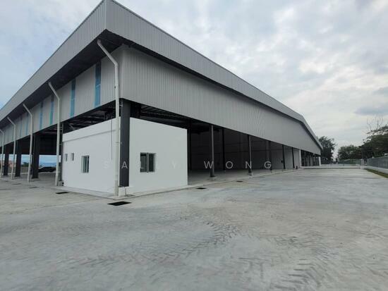 8.5Acres, 1800amps Power Supply, Freehold, Bandar Baru Enstek, Seremban image