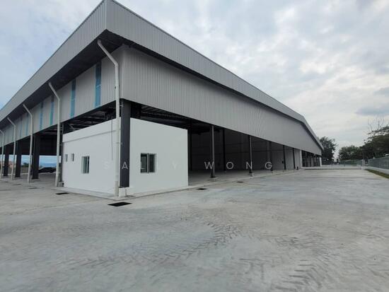 8.5Acres, 1800amps Power Supply, Freehold, Bandar Baru Enstek, Seremban image