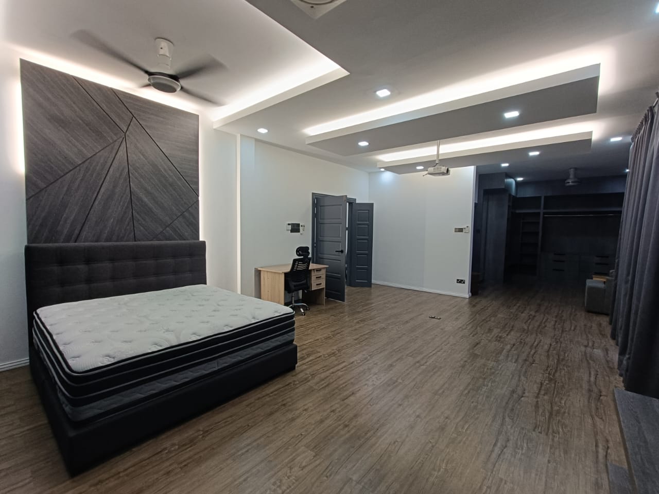 Likas Lorong Tenejal image