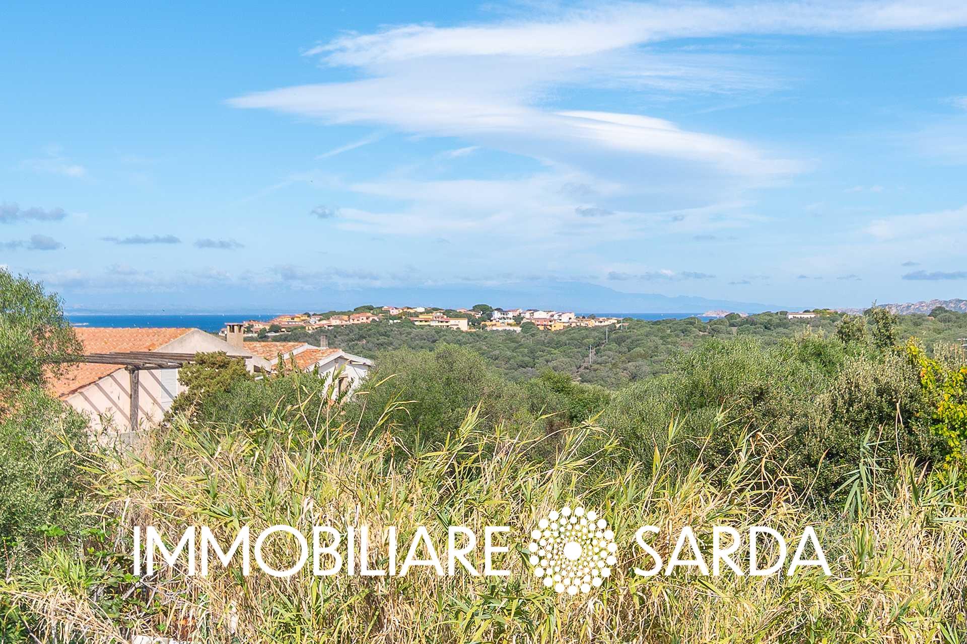 PLI-11-25 | Bright Two-Bedroom Apartment in a Residential Setting – Capannaccia, Palau image