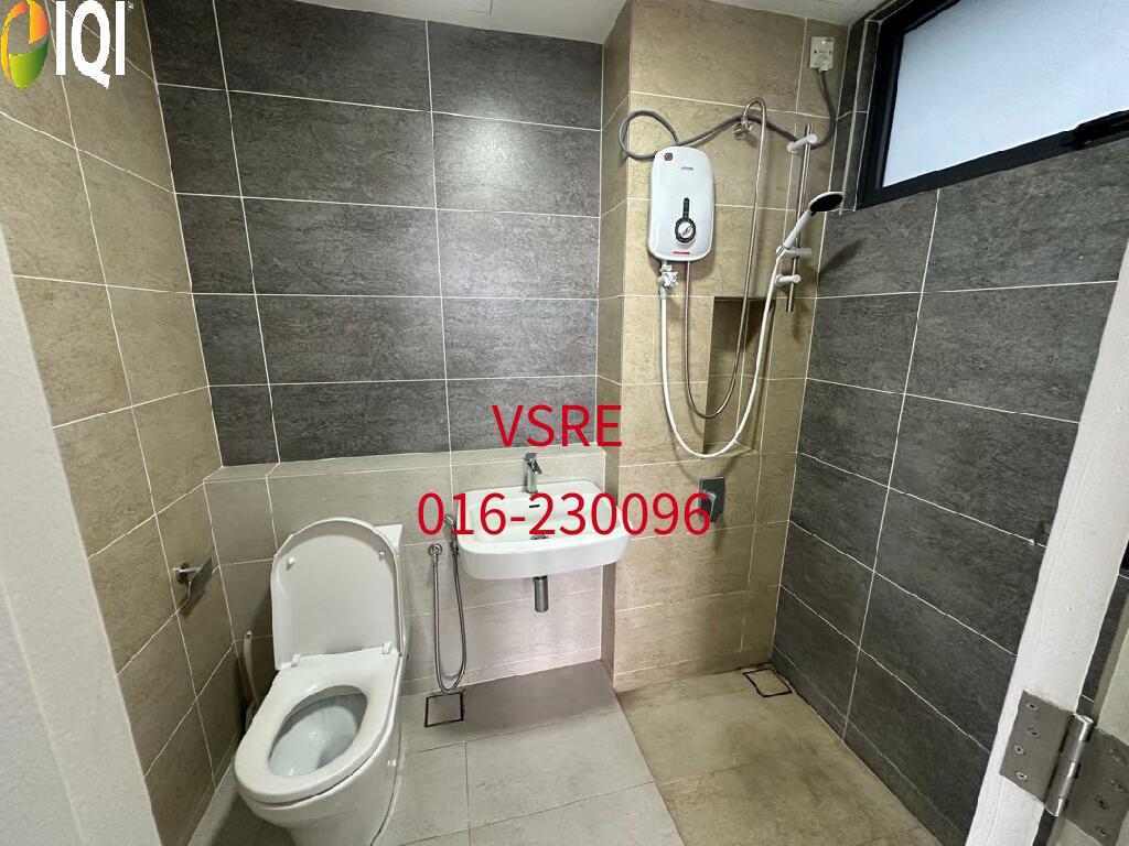 SETIA CITY RESIDENCES PARTIAL FURNISHED FOR RENT !!  image
