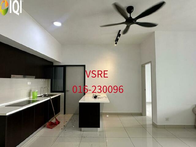 SETIA CITY RESIDENCES PARTIAL FURNISHED FOR RENT !!  image