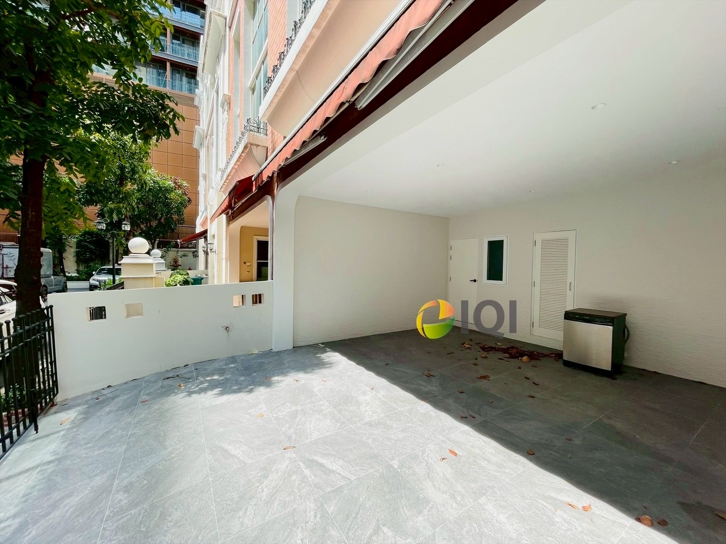 House for sale in the heart of Thonglor, decorated in a Japanese style. Bann Klang Krung Thonglor  image