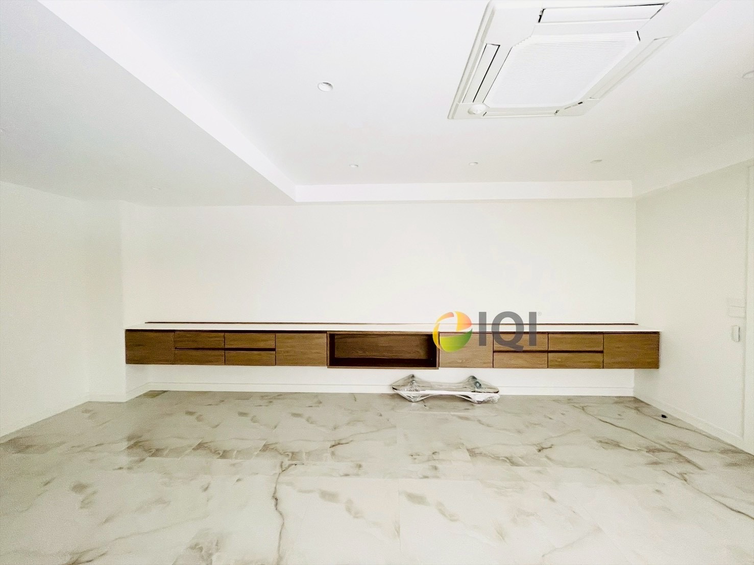 House for sale in the heart of Thonglor, decorated in a Japanese style. Bann Klang Krung Thonglor  image