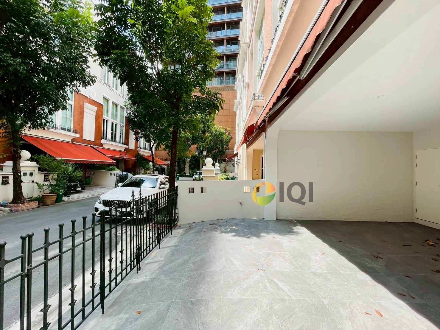 House for sale in the heart of Thonglor, decorated in a Japanese style. Bann Klang Krung Thonglor  image