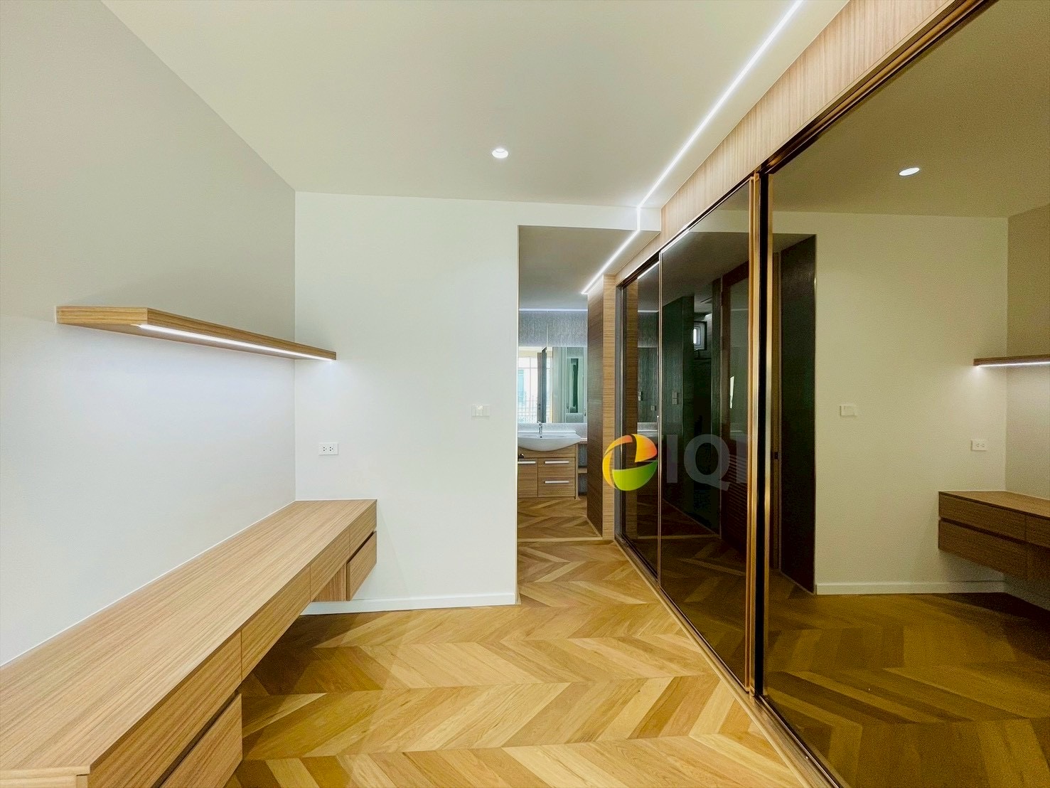 House for sale in the heart of Thonglor, decorated in a Japanese style. Bann Klang Krung Thonglor  image