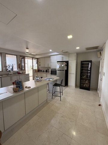 Hampshire Park Condominium image