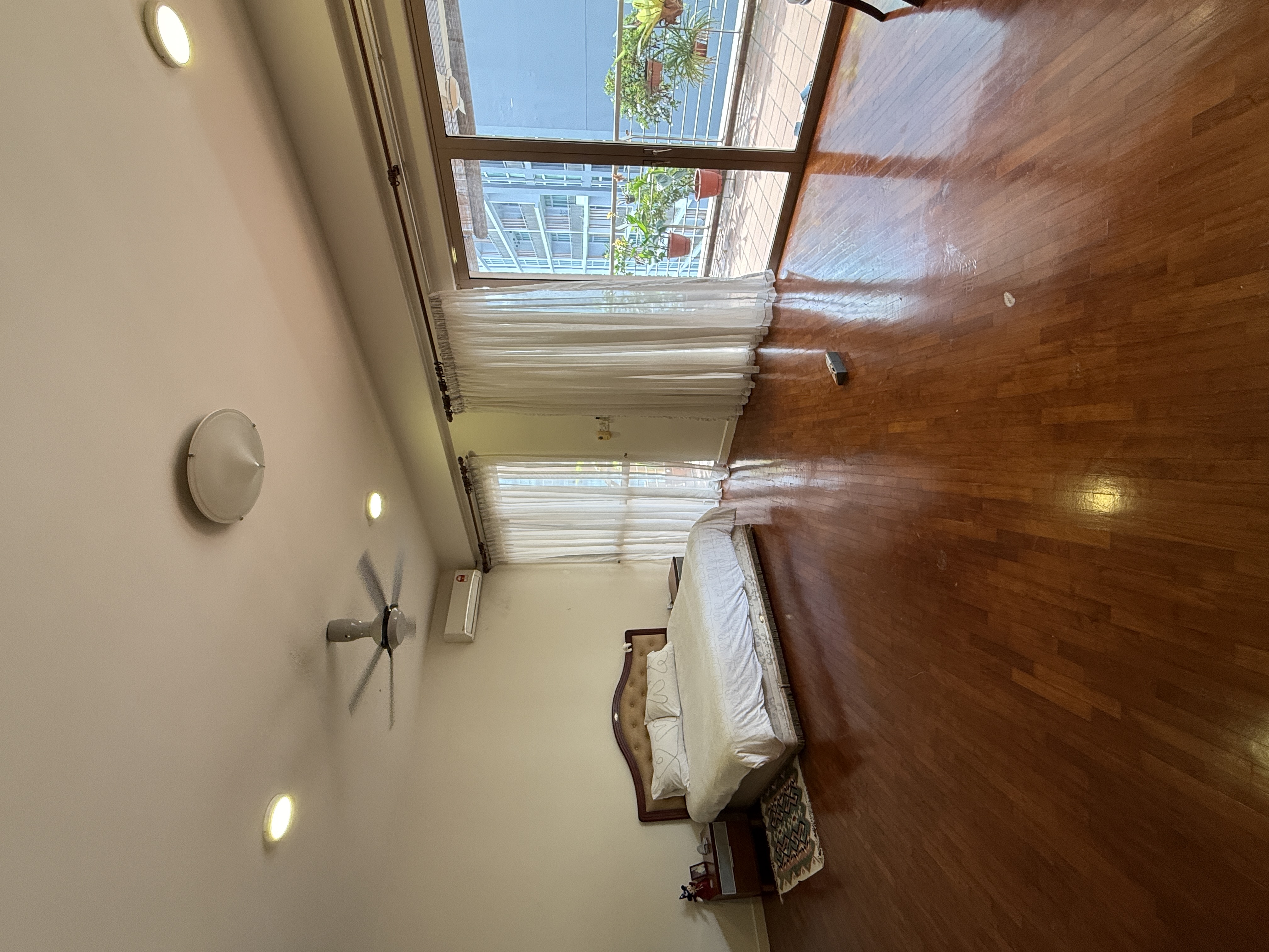 Hampshire Park Condominium image