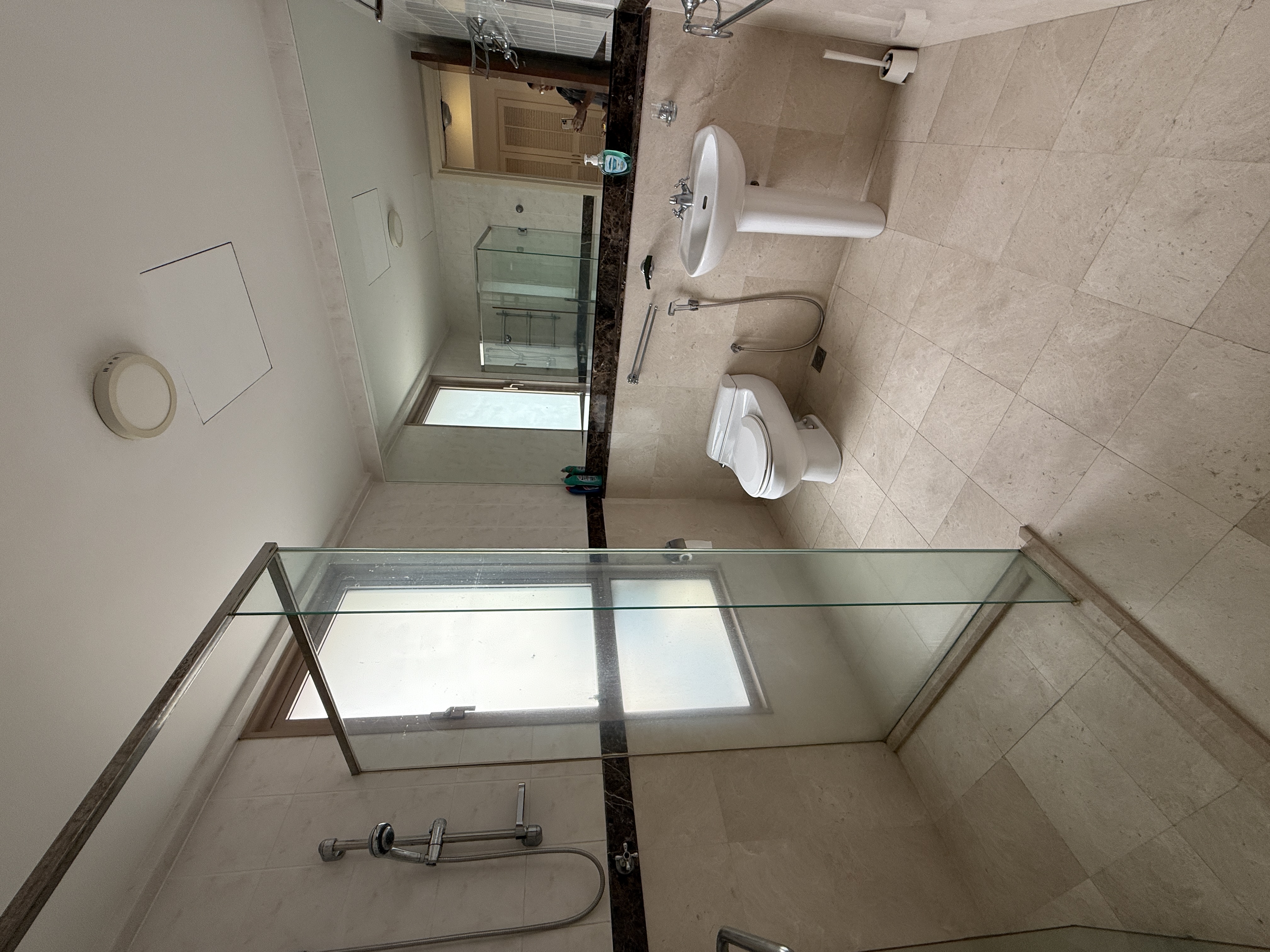 Hampshire Park Condominium image