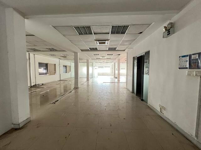 office building  image