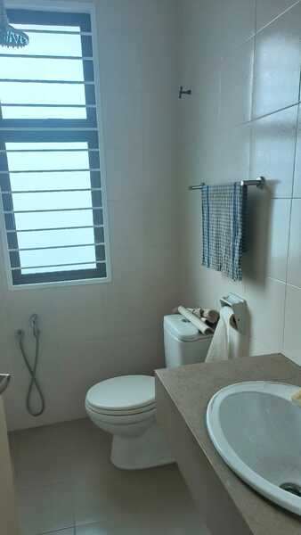 Avenue 2, Lake Valley