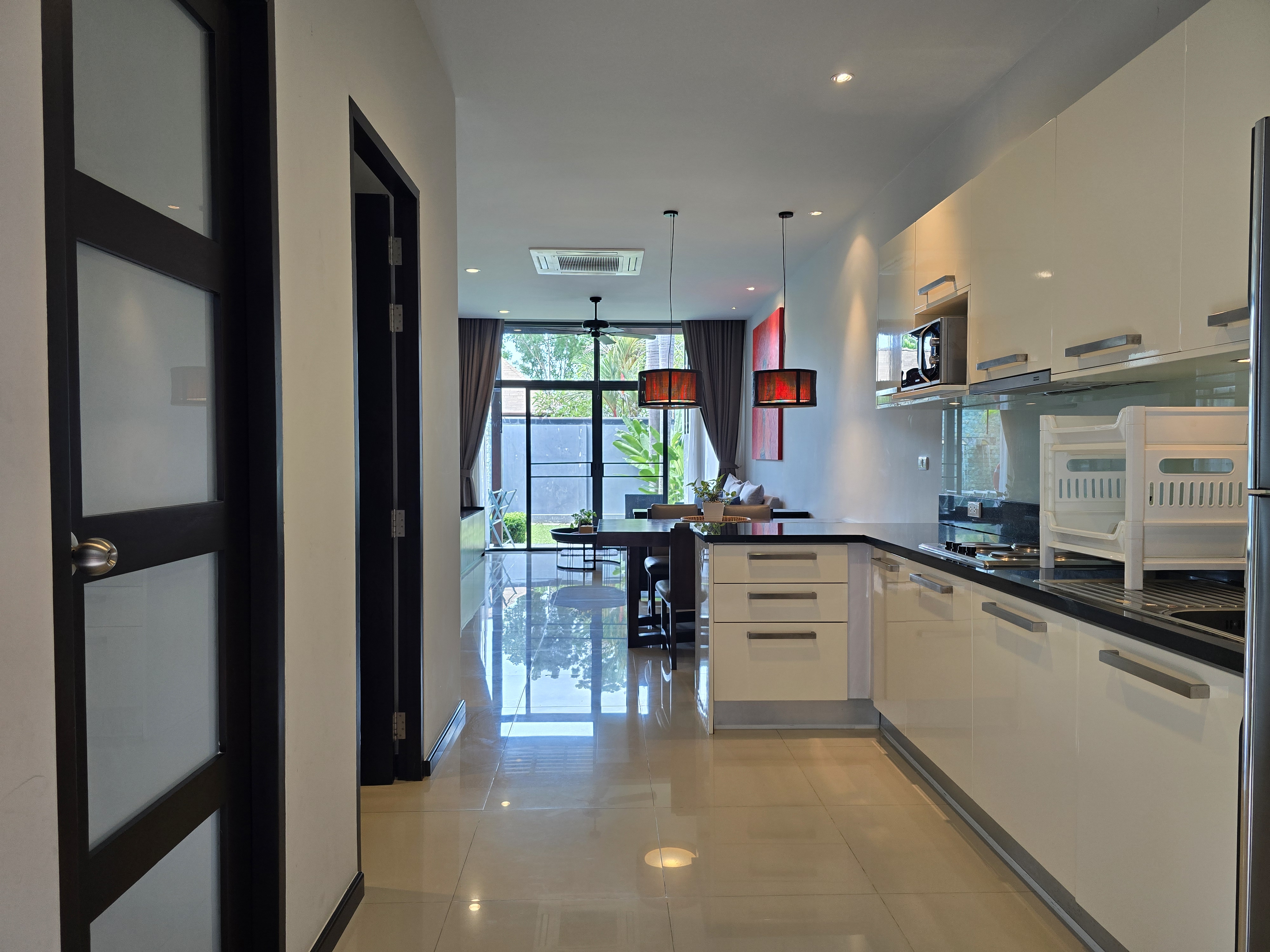 Modern Pool Villa near Nai Harn & Rawai image