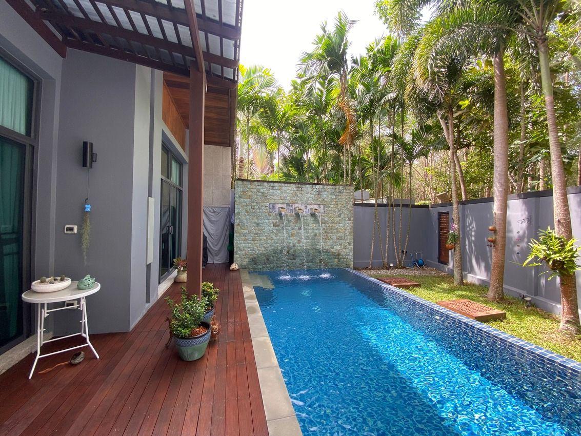 Modern 2-Bedroom Pool Villa near Nai Harn & Rawai image