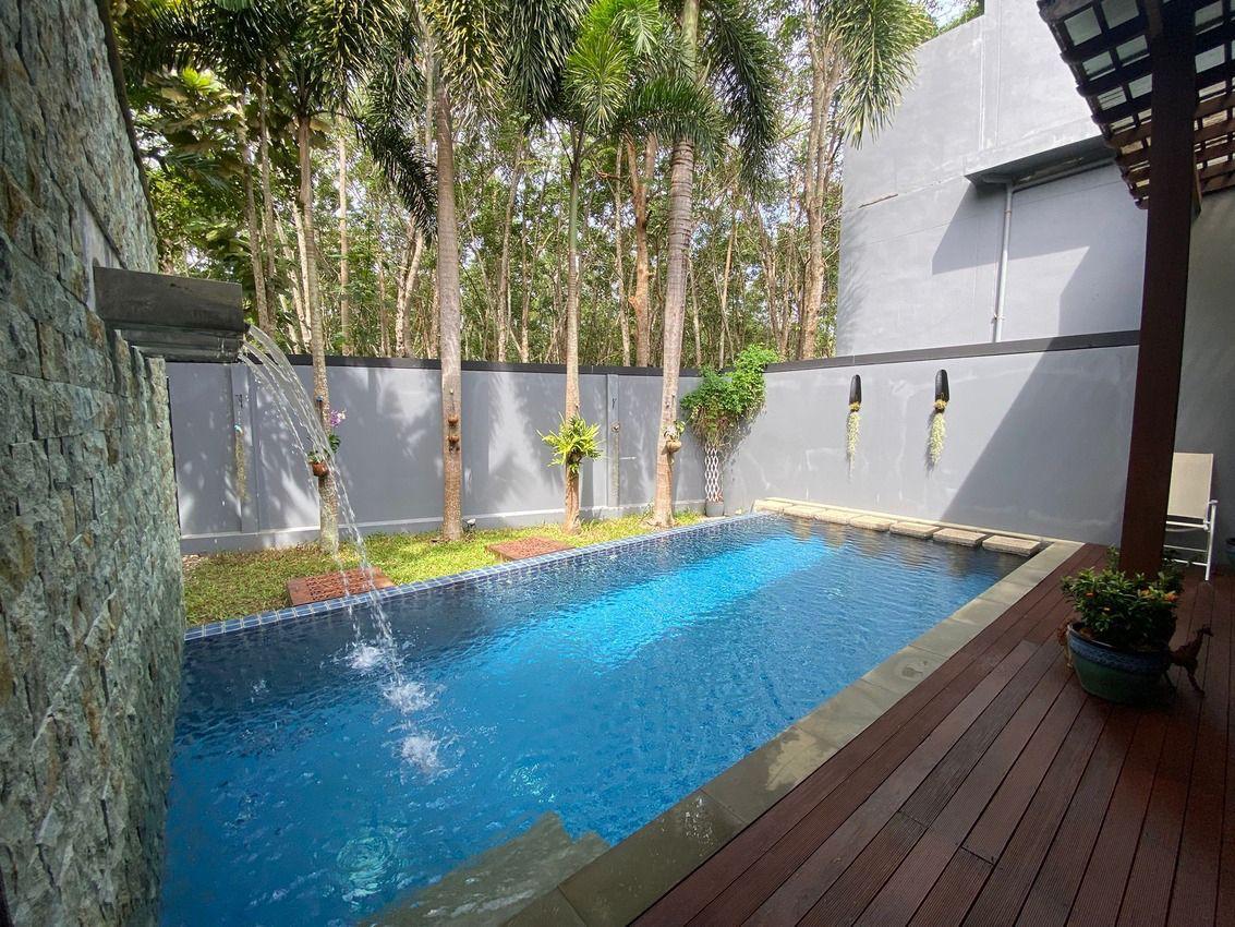 Modern 2-Bedroom Pool Villa near Nai Harn & Rawai image