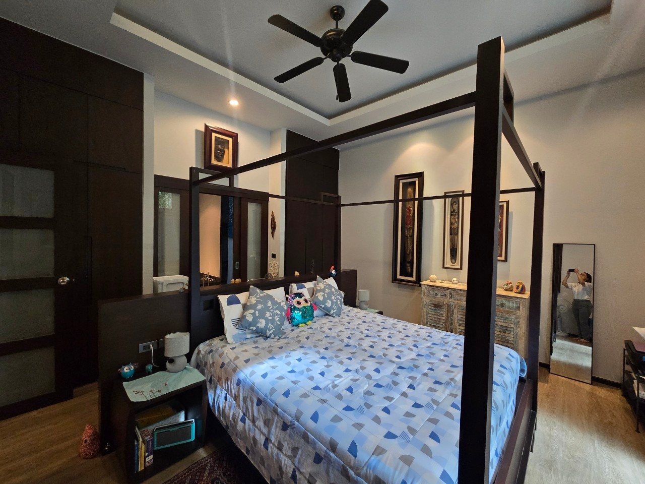 Modern 2-Bedroom Pool Villa near Nai Harn & Rawai image