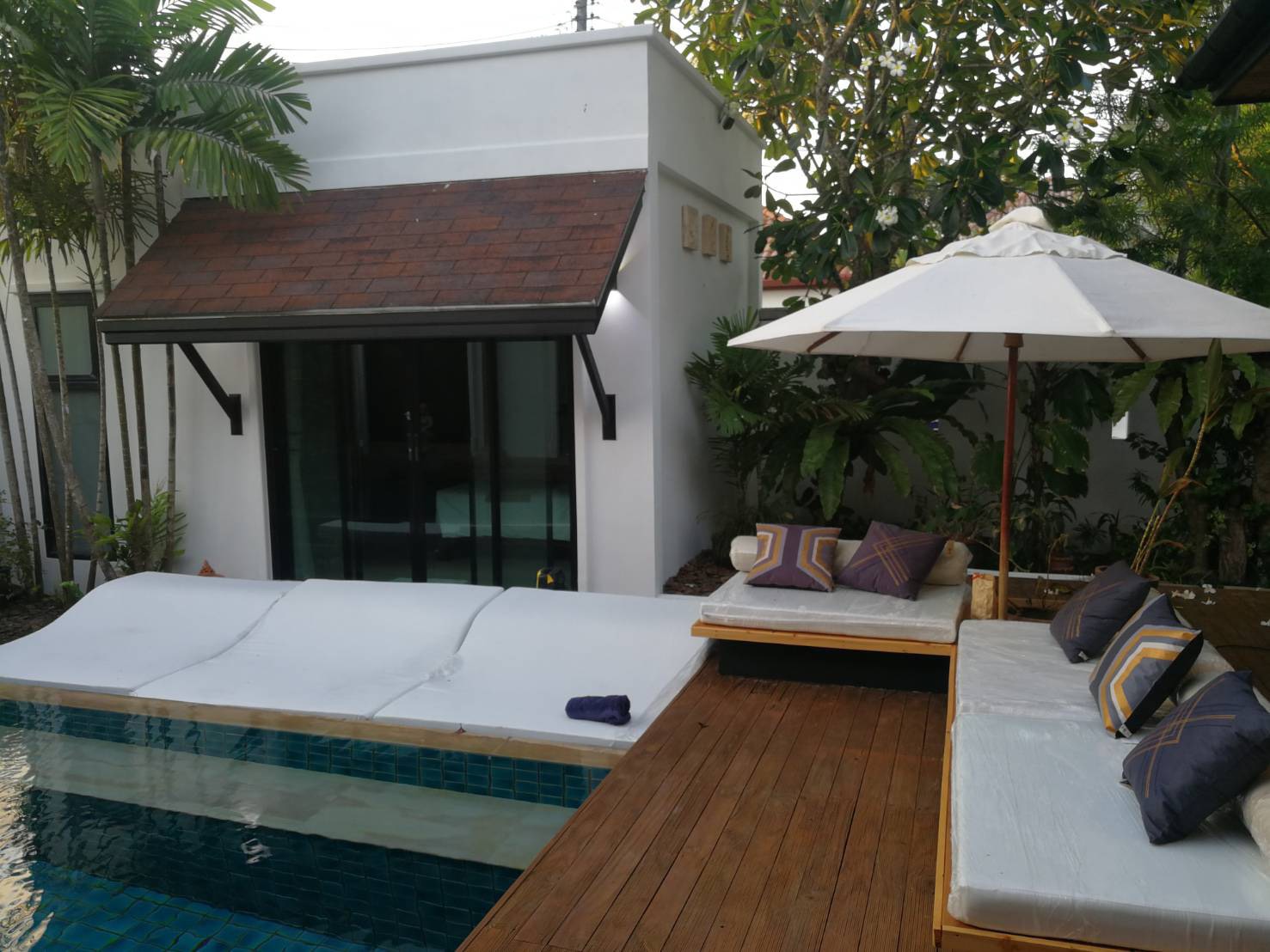Modern Oriental-Style Pool Villa in Rawai – Soi Salika image
