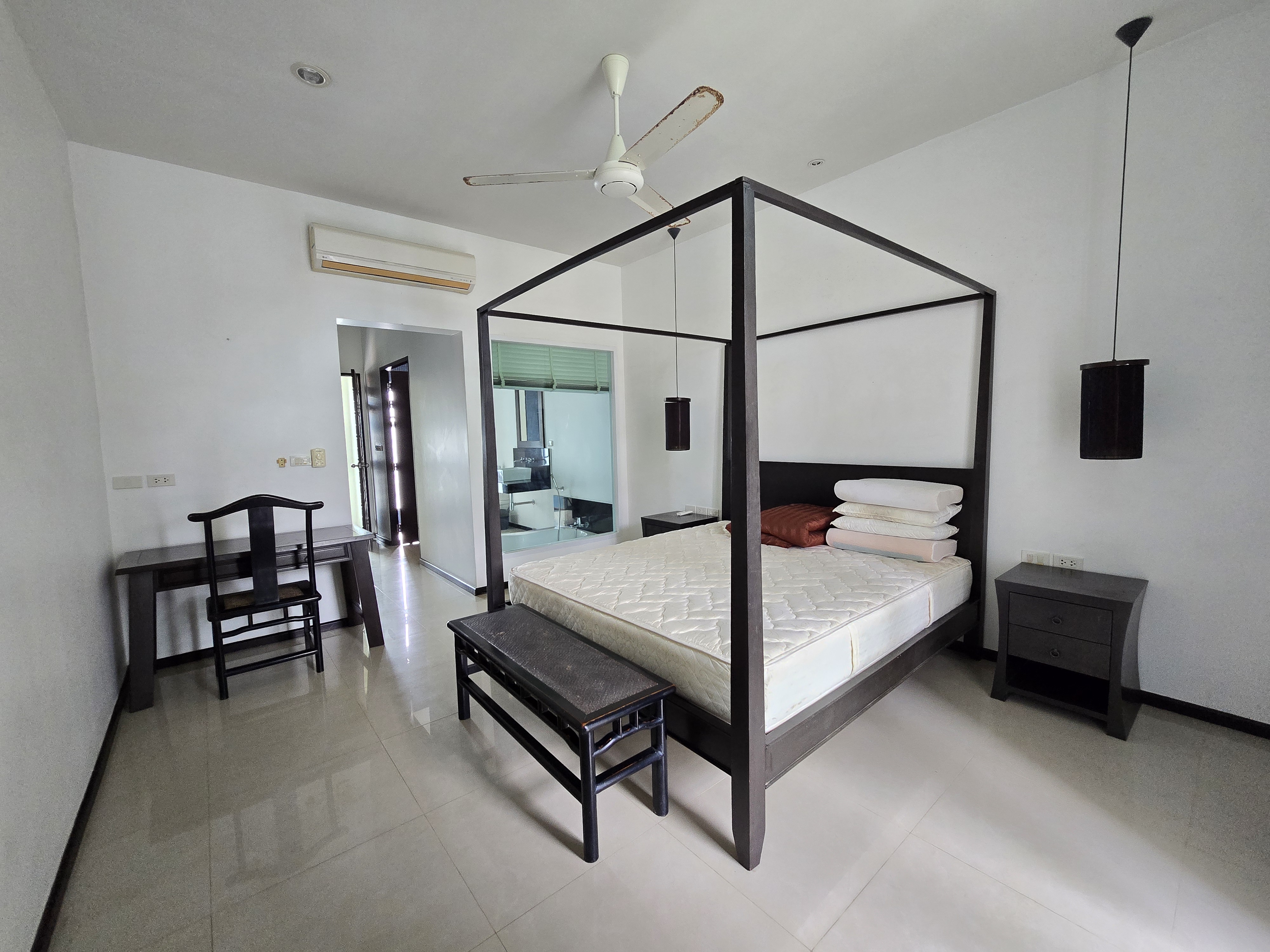 Modern Duplex Pool Condominium in Nai Harn – Corner Unit image