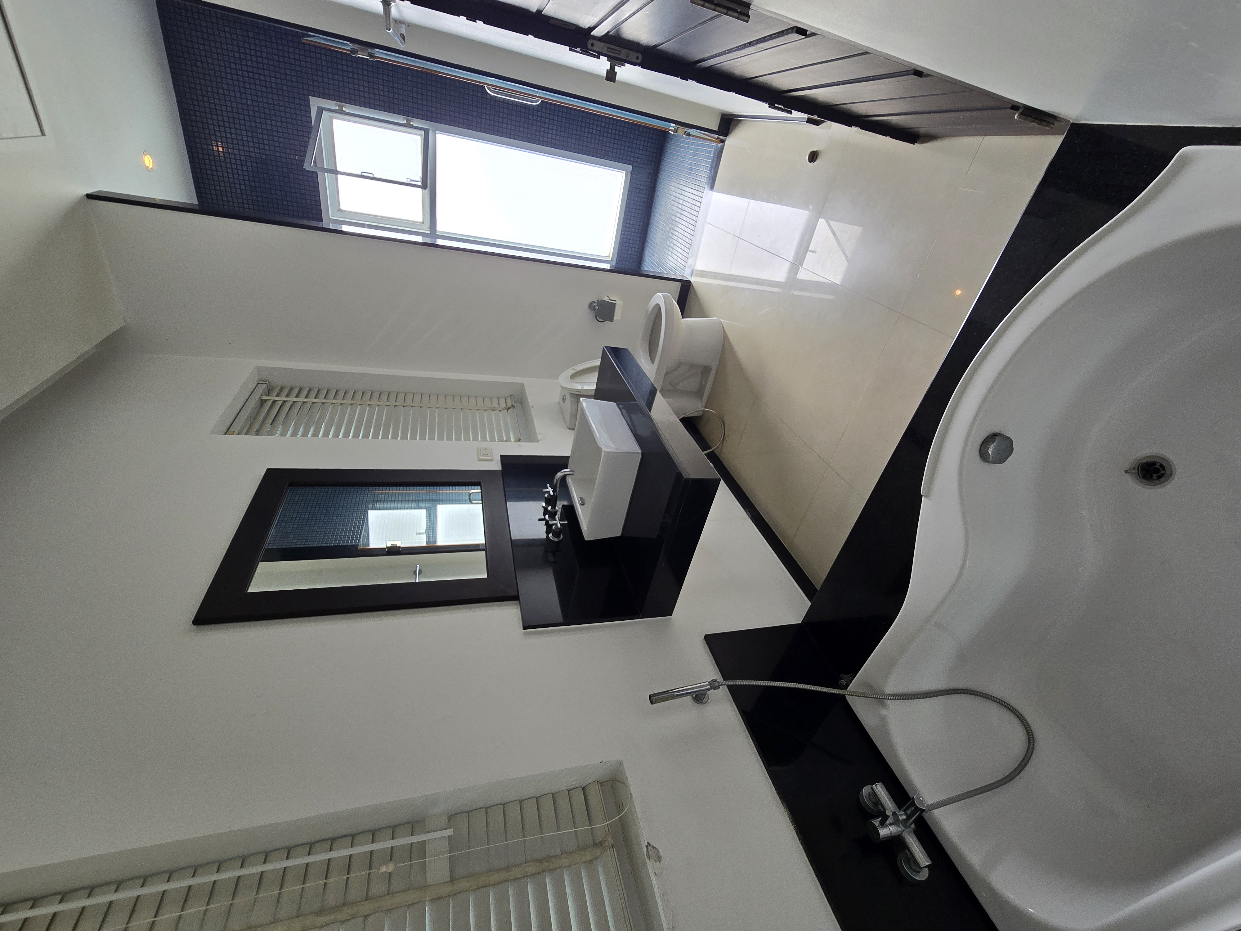 Modern Duplex Pool Condominium in Nai Harn – Corner Unit image