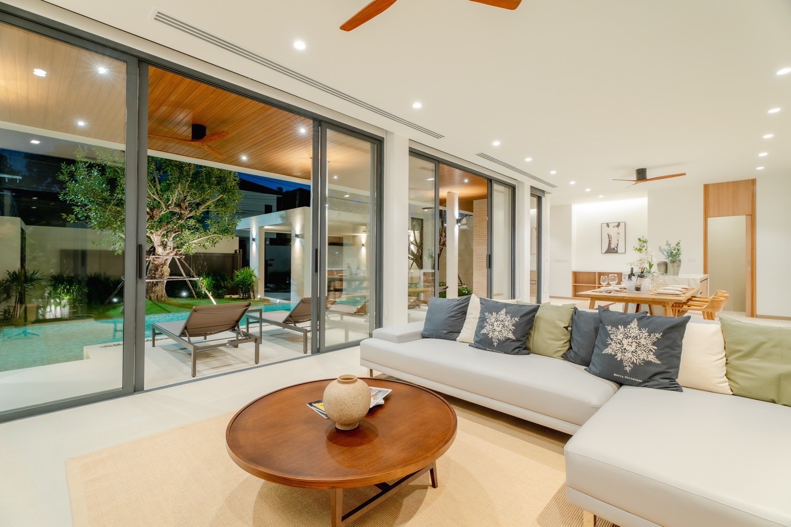 Asian Fusion Elegance – Newly Built 3-Bedroom Pool Villa in Saiyuan, South Phuket image