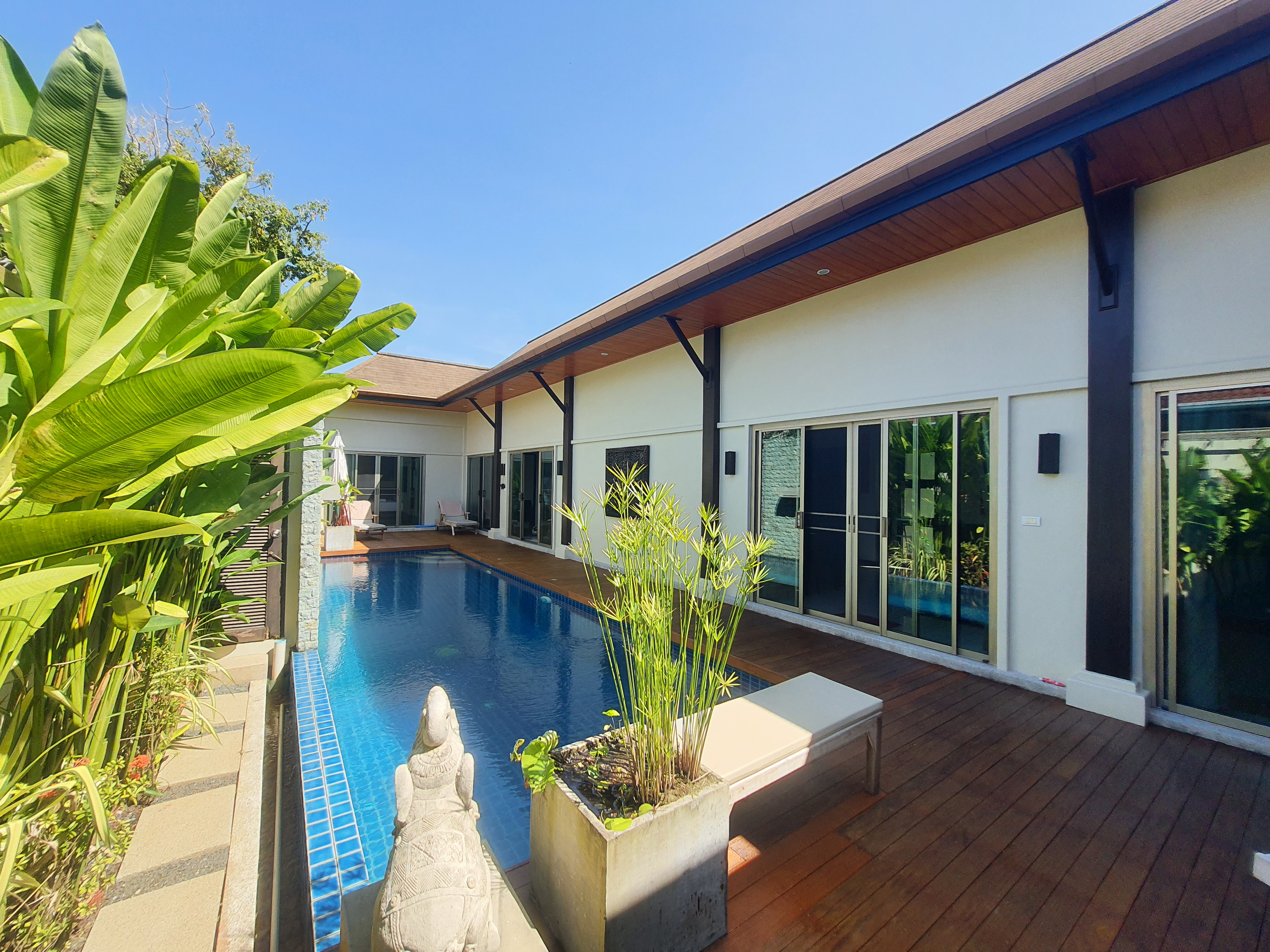 Modern Oriental-Style 4-Bedroom Pool Villa – Nai Harn, South Phuket image
