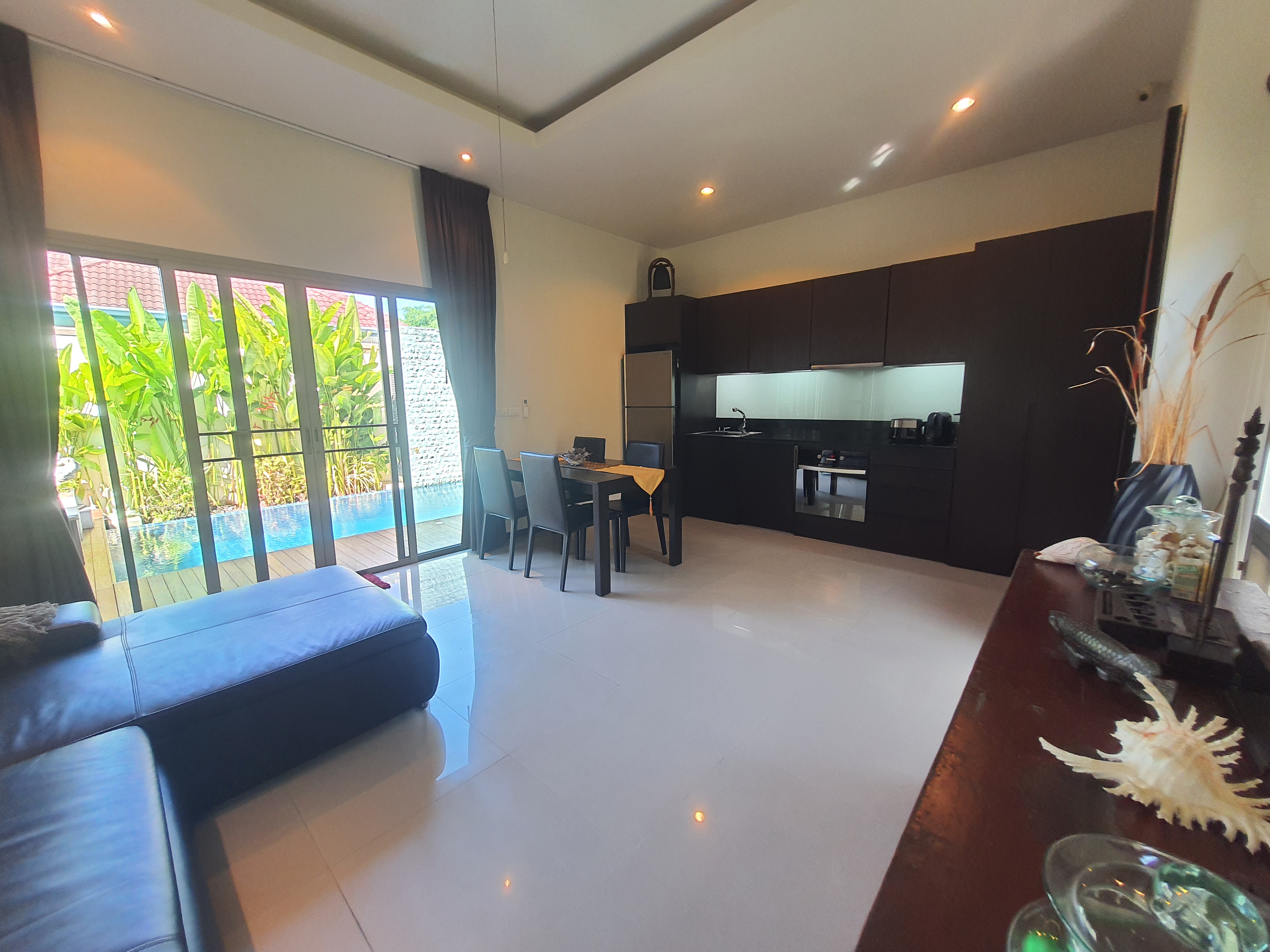Modern Oriental-Style 4-Bedroom Pool Villa – Nai Harn, South Phuket image