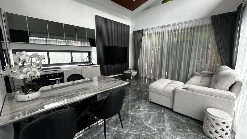 Modern 2-Bedroom Pool Villa – Nai Harn, South Phuket