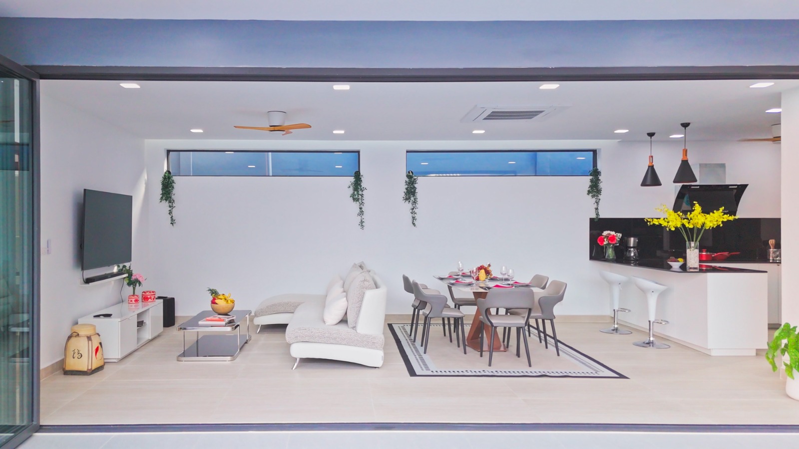 Modern Oriental U-Shape Pool Villa – Nai Harn, South Phuket image