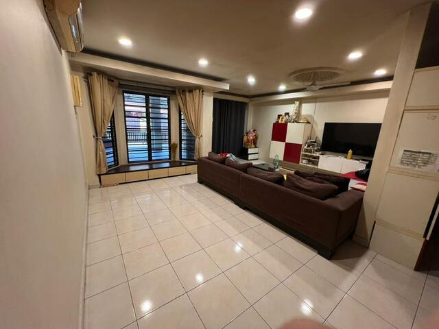 Taman Jaya Utama image