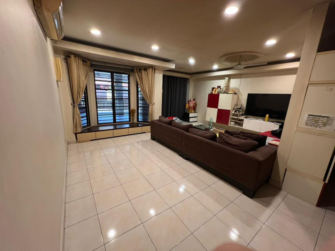 Taman Jaya Utama image