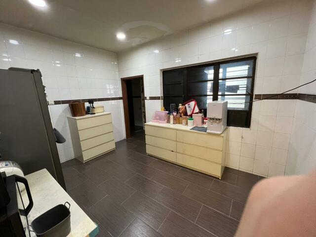 Taman Jaya Utama image