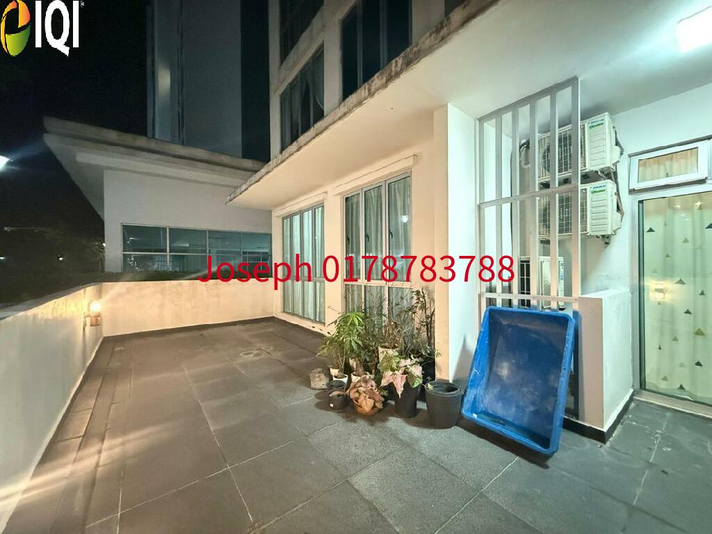 Meridin Bayvue Apartment image