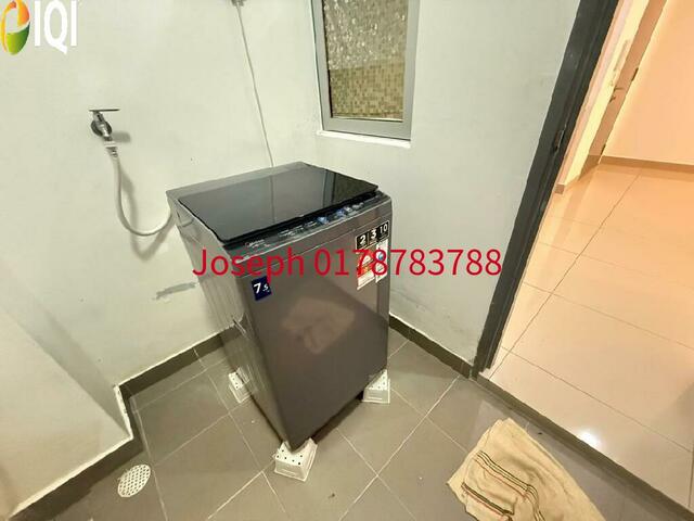 Meridin Bayvue Apartment image