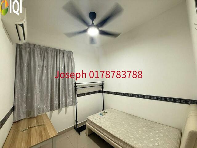 Meridin Bayvue Apartment image