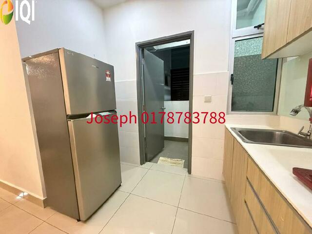 Meridin Bayvue Apartment image